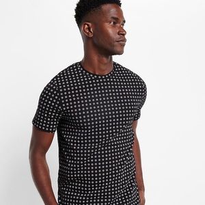 NWT Men's Express T-Shirt Geo Print Moisture-Wicking Performance Size L Large